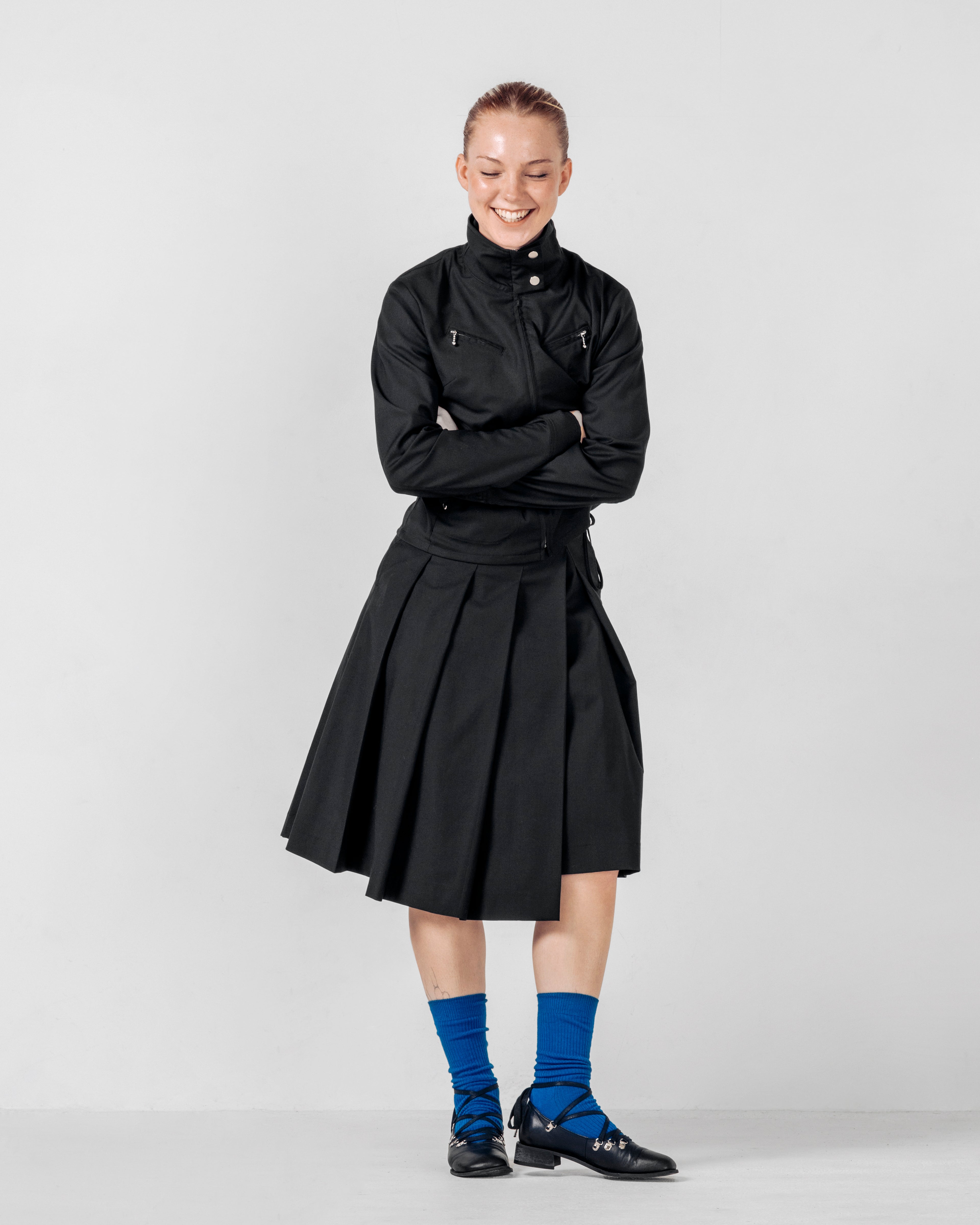 PLEATED SKIRT- Black