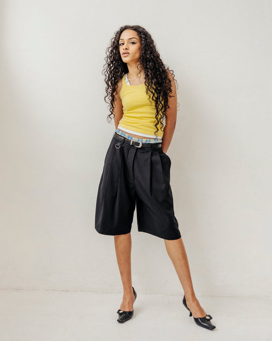 PINSTRIPE SHORT- BLACK