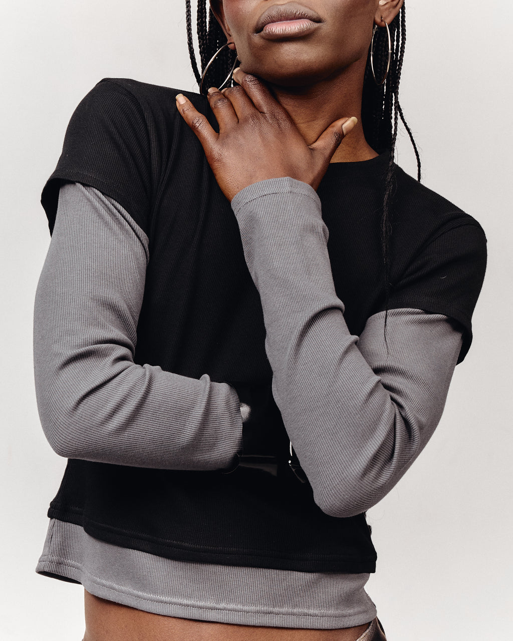 TEA BREAK DOUBLE SLEEVE TEE-Black/Charcoal